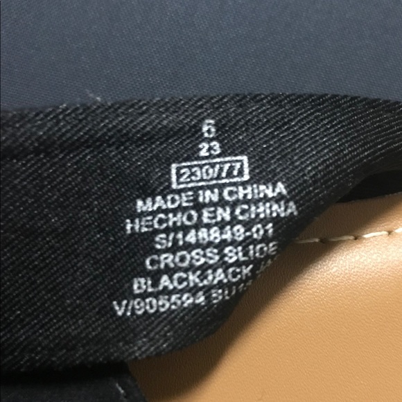 Old Navy sandals - Picture 2 of 2